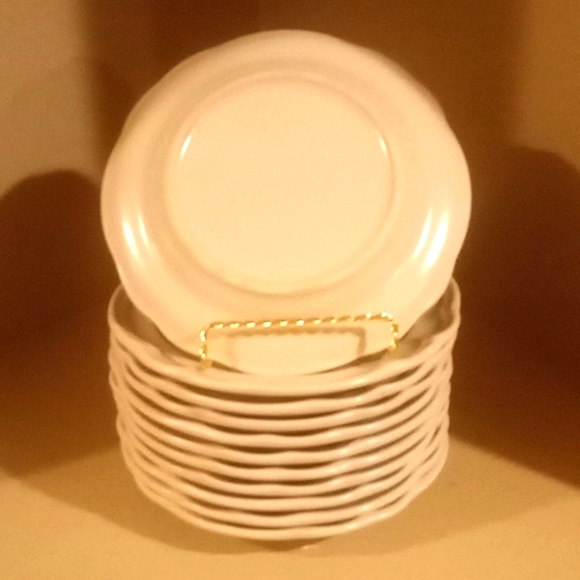 VTG- Pfaltzgraff Silver Heirloom 11 Salad Plates - Picture 7 of 10